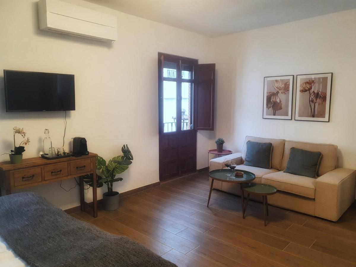 Olive Tree Bed And Breakfast Olvera Pokoj fotografie